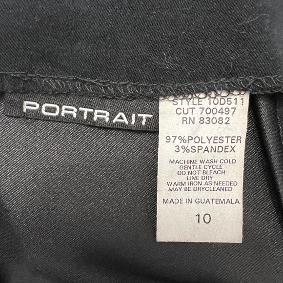 Portrait faux suede pencil mini skirt with cut-out patterned hem - Picture 3 of 3